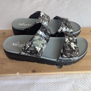 Alegria Rubie Collage Black / Gray Platform Slip On Sandals Size 41 /11.